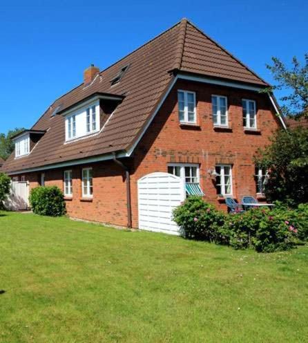 Ferienwohnungen Und Haushaelfte Friesland Midlum  Exterior foto
