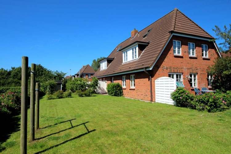 Ferienwohnungen Und Haushaelfte Friesland Midlum  Exterior foto