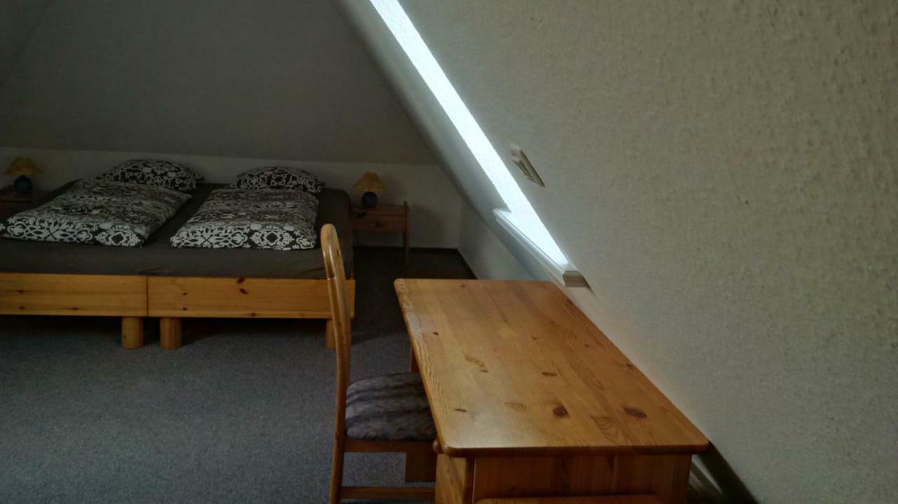 Ferienwohnungen Und Haushaelfte Friesland Midlum  Exterior foto
