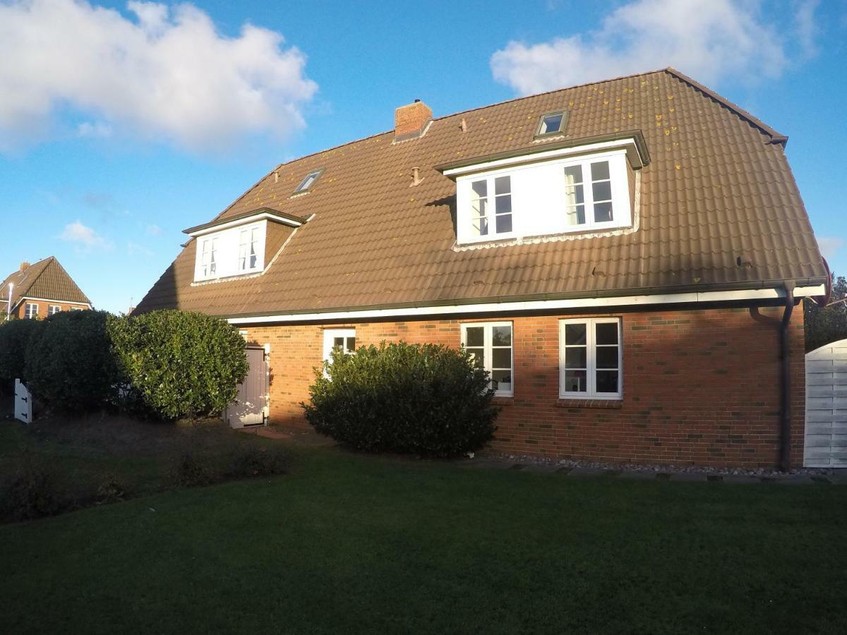 Ferienwohnungen Und Haushaelfte Friesland Midlum  Exterior foto